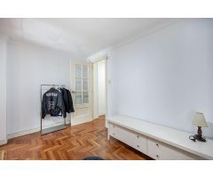 ¡MAGNIFICO PISO MUY LUMINOSO DE 155 M2 EN PAJARITOS!