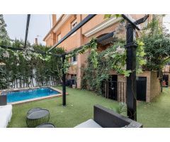 Exclusivo Chalet Pareado con Licencia Turística y Piscina Privada: Tu Paraíso Personal