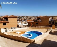 Villa en Venta en Rojales, Alicante