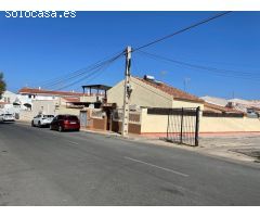 Pareado en Venta en Torrevieja, Alicante