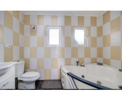 Villa en Venta en Torrevieja, Alicante