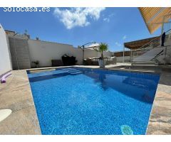 Casa en Venta en Orihuela Costa, Alicante