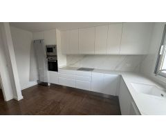 FANTÁSTICA CASA CON PISCINA COMUNITARIA A ESTRENAR EN VENTA EN OLIVELLA