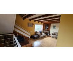CASA CON PISCINA EN VENTA