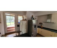 CASA CON PISCINA EN VENTA