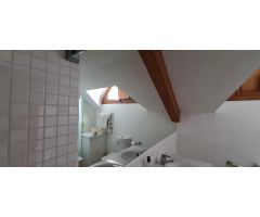 CASA CON PISCINA EN VENTA