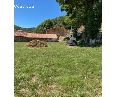 TERRENO URBANO CON UN ALMACÉN DE 113 M2 EN POLACIONES