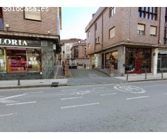 GARAJE EN LA ZONA CENTRO DE TORRELAVEGA.-