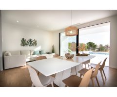 VILLAS  DE ENSUEÑO CON PISCINA Y JARDIN PRIVADO EN LOS MONTESINOS