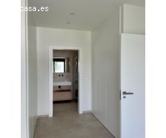 VILLA DE LUJO CON PISCINA Y PARKING EN  SAN JAVIER ( DOS MARES)