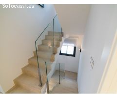 Duplex con solarium, BBQ y piscina privada