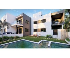 PRECIOSO BUNGALOW DE 2 DORMITORIOS, 2 BAÑOS Y  PARKING PRIVADO EN PILAR DE LA HORADADA