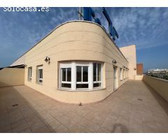 ATICO DE 5 DORMITORIOS 3 BAÑOS, TERRAZA, EN CENTRO DE TORREVIEJA