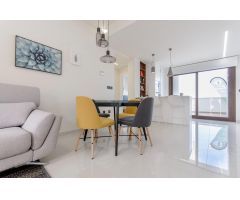 Bungalow 2 dormitorios 2 baños,terraza y  piscina comunitaria en Los Balcones, Torrevieja (Alicante)