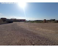 Casa con terreno en Venta en Los Martinez Del Puerto, Murcia