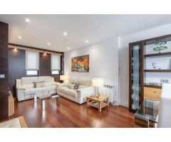 Vivienda junto a plaza Mariana Pineda