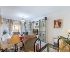 ¡PISAZO CON TERRAZA Y RESIDENCIAL CON PISCINA EN OGIJARES!