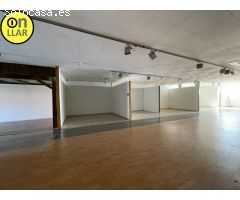 LOCAL COMERCIAL EN 1a PLANTA 558m2 CENTRO COMERCIAL SANT JORDI