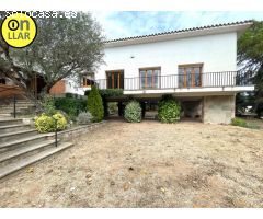 CENTRICA Y CON MUCHAS POSIBILIDADES PARCELA 1.757m²