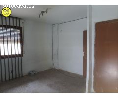 OPORTUNIDAD DÚPLEX 3 HAB, 1 BAÑO, BALCÓN CON VISTAS