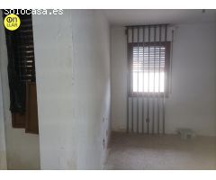 OPORTUNIDAD DÚPLEX 3 HAB, 1 BAÑO, BALCÓN CON VISTAS