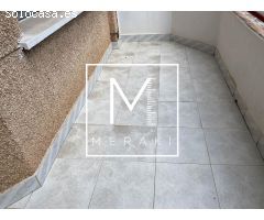 PISO JUNTO A LA FERIA