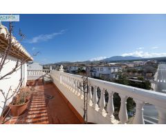 Espectacular ático en La Zubia, con amplia terraza y vistas panorámicas 360º