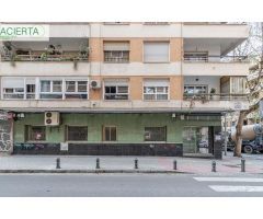 EN VENTA  LOCAL COMERCIAL  ( AVENIDA DEL  DOCTOR OLORIZ)