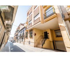 ¡Oportunidad única! Piso en venta con patio y garaje