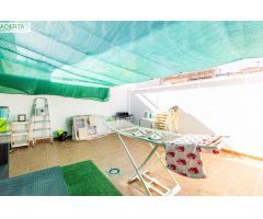 ¡Oportunidad única! Piso en venta con patio y garaje