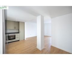 Apartameno de dos dormitorios  en La Zubia.
