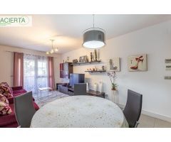 Magnífico piso con altas calidades con piscina, plaza de garaje y trastero. Novocampus.