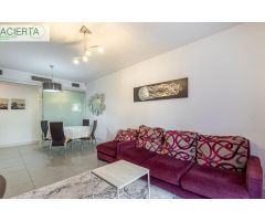 Magnífico piso con altas calidades con piscina, plaza de garaje y trastero. Novocampus.