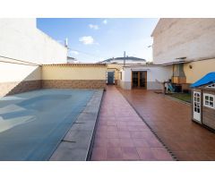 ???? ¡Espectacular chalet independiente en Santa Fe – Vega de Granada!