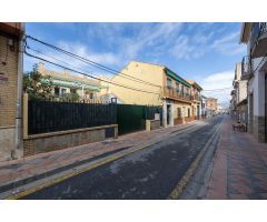 CASA EN PLENO CENTRO DE ARMILLA