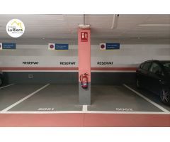 PLAZA DE PARKING  A LA VENTA AL XIFRE EN ZONA CENTRO