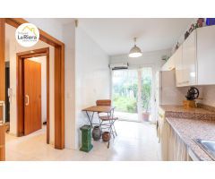 CASA ESQUINERA CON VISTAS PANORÁMICAS !!
