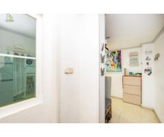 Piso de 3 dormitorios con terraza en Avenida de  Madrid