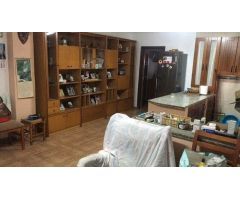 ZONA CAMINO VIEJO DE ALMODOVAR - PARCELA CON CASA Y CONSTRUCCION-REFORMAR
