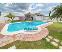 ZONA INJERTAL DE LAS CUEVAS- Parcela con gran casa y piscina.