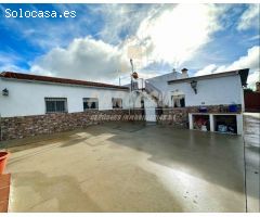 QUEMADILLAS- Parcela de 1.000m con casa de 175 m. Piscina y trastero.