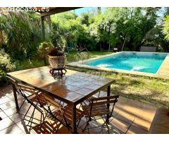 CUEVAS BAJAS- Parcela de 6.000m² con casa de 2 plantas.