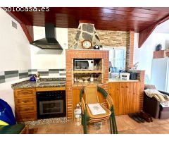 ZONA HIGUERON - Parcela de 1.100m con casita, piscina y trastero