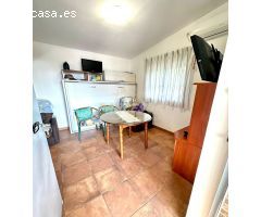 ZONA HIGUERON - Parcela de 1.100m con casita, piscina y trastero