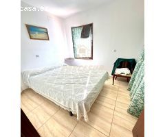 ZONA HIGUERON - Parcela de 1.100m con casita, piscina y trastero
