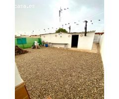 HIPOTECABLE!!!! 70 m. de Construccion para remodelar a tu gusto, en un solar de 150 m2. Agua potable