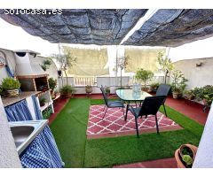 SE VENDE CASA EN ZONA COLONIA DE LA PAZ