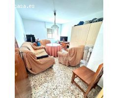 HIGUERON - Parcela de 765m² con casa de unos 140m² y por separado nave-trastero de unos 100m²