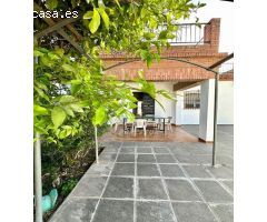 HIGUERON - Parcela de 765m² con casa de unos 140m² y por separado nave-trastero de unos 100m²