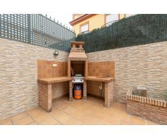 Magnifica casa adosada con patio en Híjar